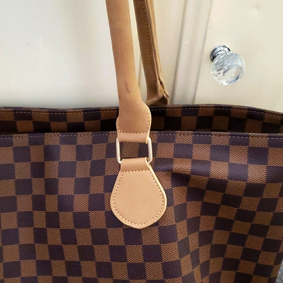 NEW!! Liv Foxy Tote Bag - Picture 2 of 9